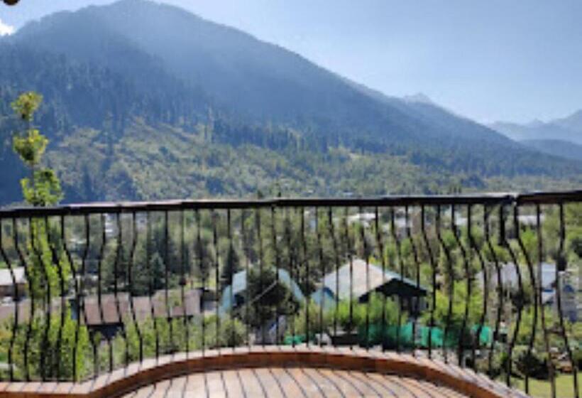 Forest Hill Resorts Laripora