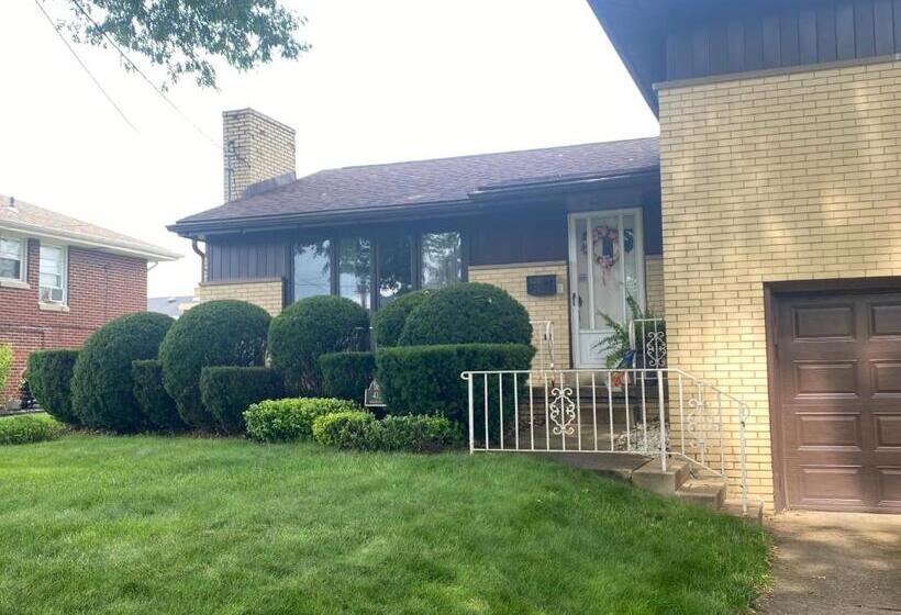 Grandma Sang S Bed & Breakfast