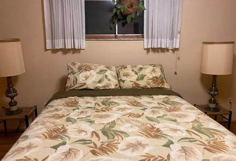 Grandma Sang S Bed & Breakfast