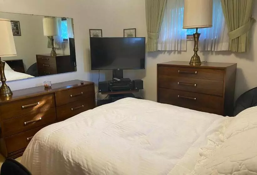 Grandma Sang S Bed & Breakfast