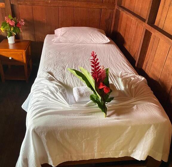 Hotel Cabañas Iracas Del Mar