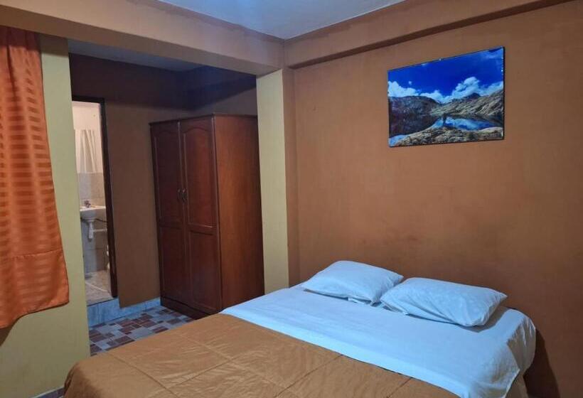 Montañero Hostel Ii