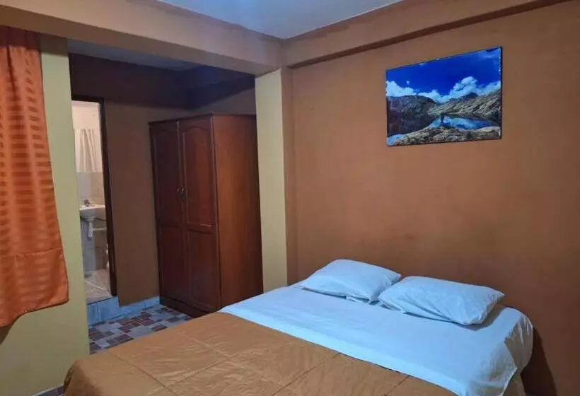 Montañero Hostel Ii