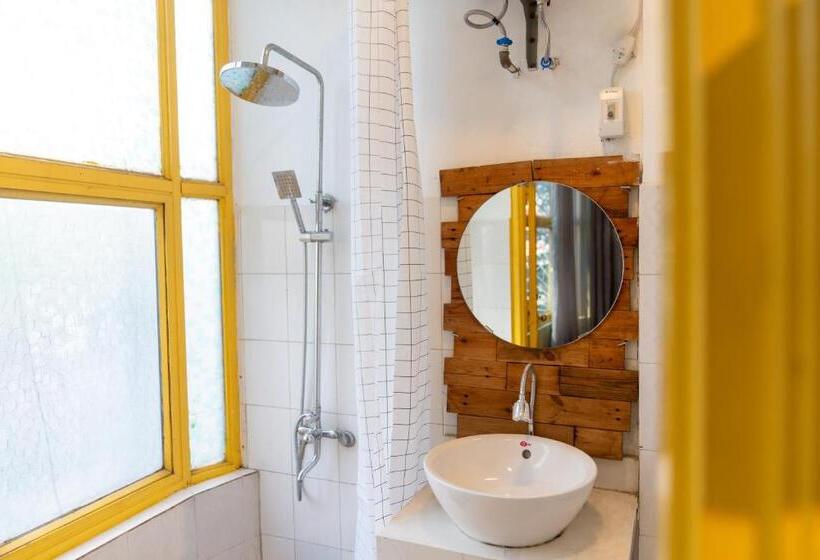 پانسیون 1  Homestay Hanoi  Cozy   Street View   Perfect Location