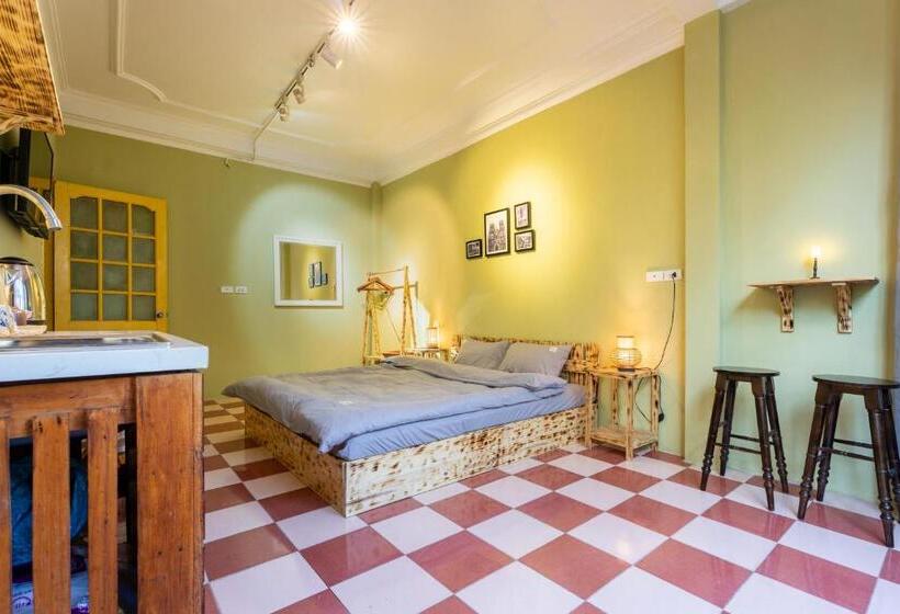پانسیون 1  Homestay Hanoi  Cozy   Street View   Perfect Location