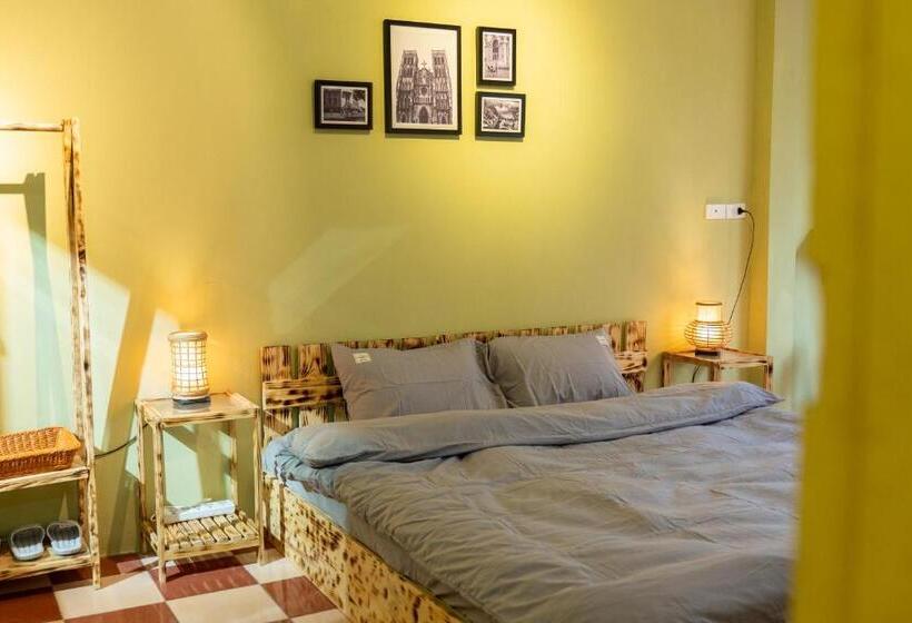 پانسیون 1  Homestay Hanoi  Cozy   Street View   Perfect Location