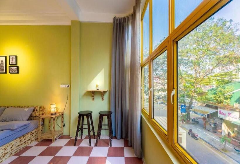 پانسیون 1  Homestay Hanoi  Cozy   Street View   Perfect Location