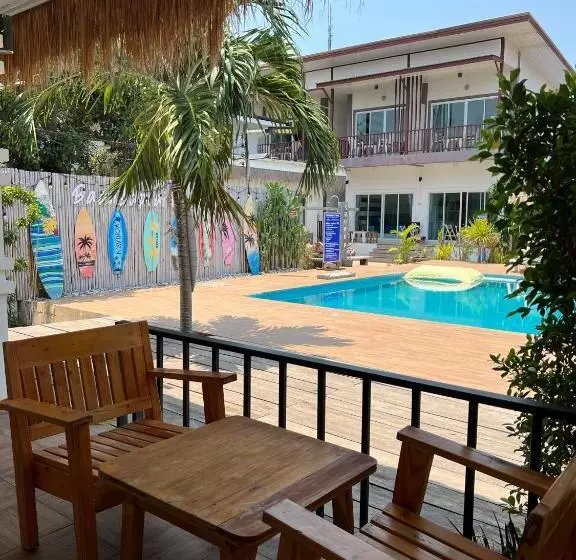 پانسیون Baancaptainhook Pool Kohlarn