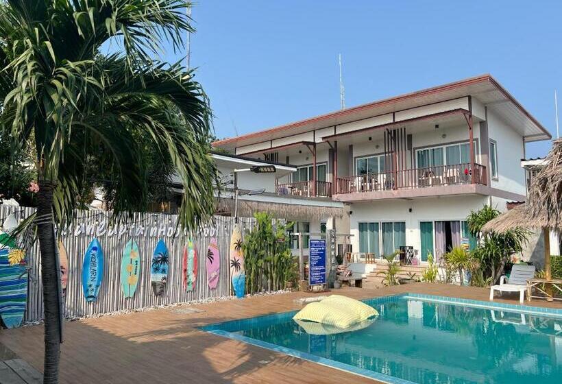 Pansiyon Baancaptainhook Pool Kohlarn