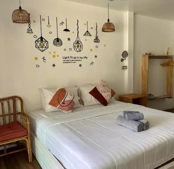 پانسیون Baancaptainhook Pool Kohlarn