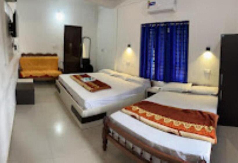 פנסיון Dakshinakasi Guest House Kerala