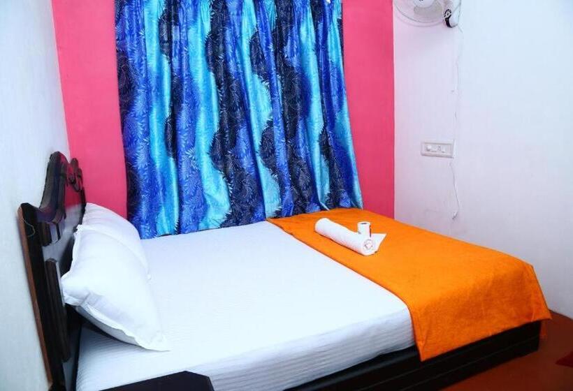 Aamiaismajoitus (B&B) Funky Art Beach Home