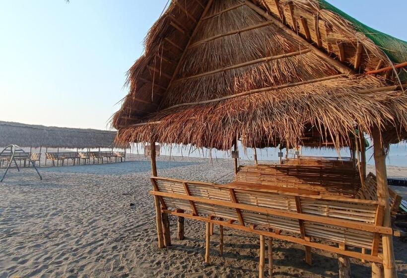 Funtasea Hotel And Beach Resort