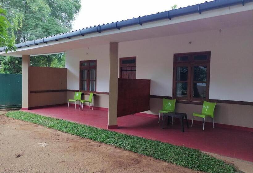 Пансион Mango Terrace