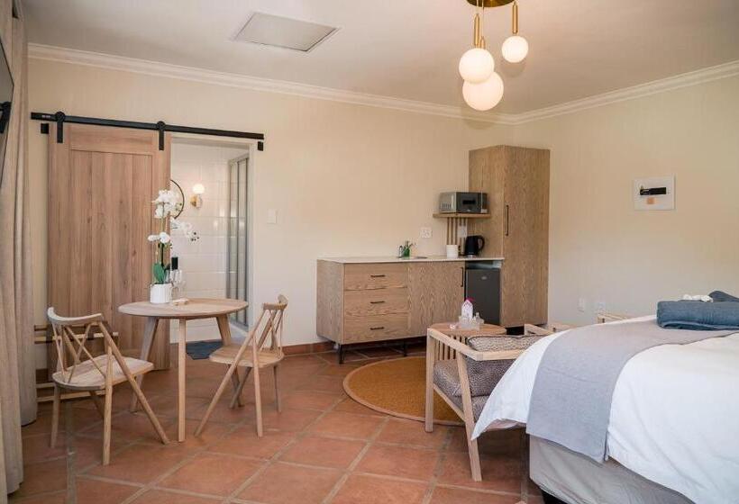 The Lofts @ Maple Square