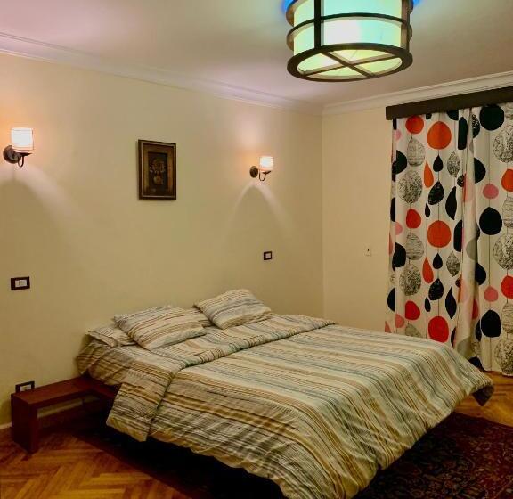 Airport Hotel Room   Sheraton