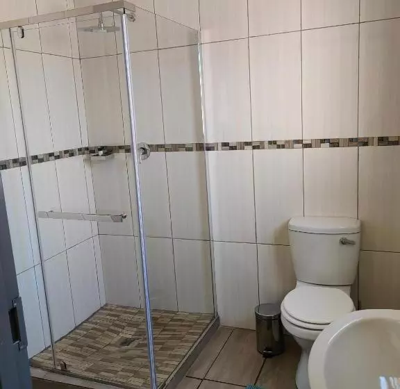 ベッドアンドブレックファースト Back Of The Moon Guesthouse