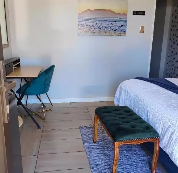 ベッドアンドブレックファースト Back Of The Moon Guesthouse