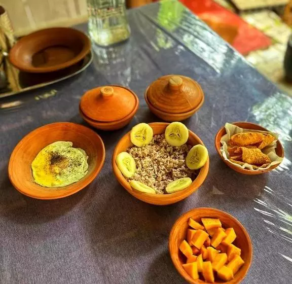 Aamiaismajoitus (B&B) Venora Hiriketiya