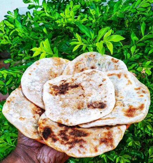 ベッドアンドブレックファースト Venora Hiriketiya