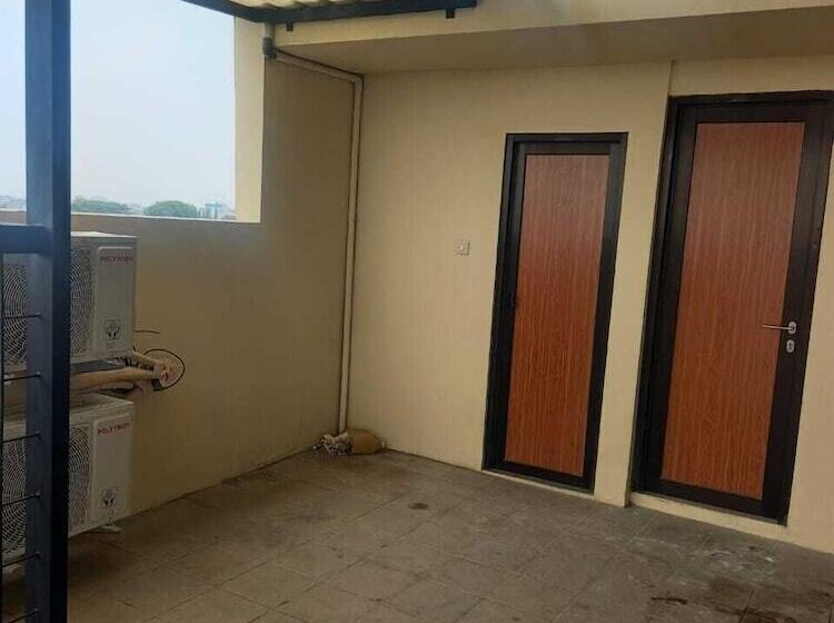 בית מלון כפרי Barada Poris