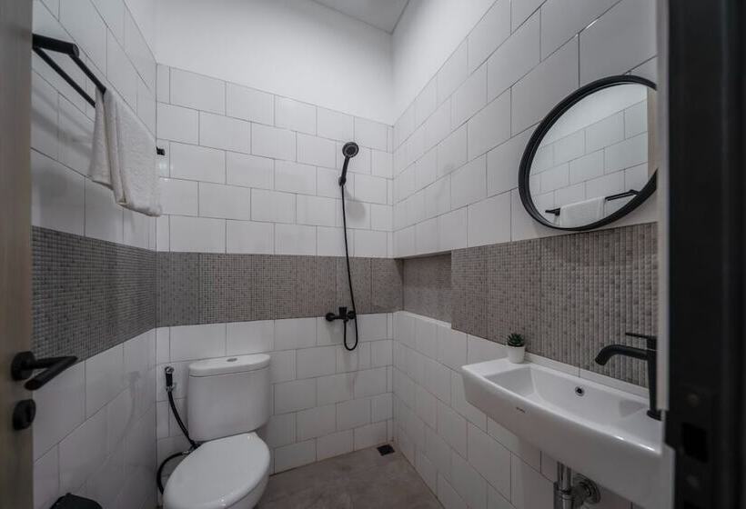 Hotel Cove River Haus