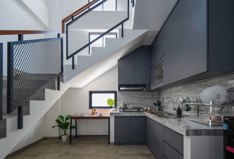 Hotel Cove River Haus