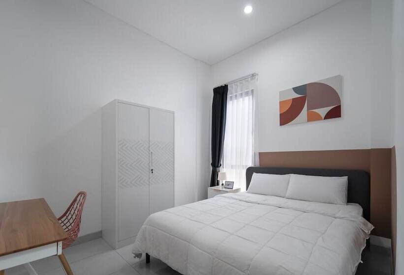 Hotel Cove River Haus