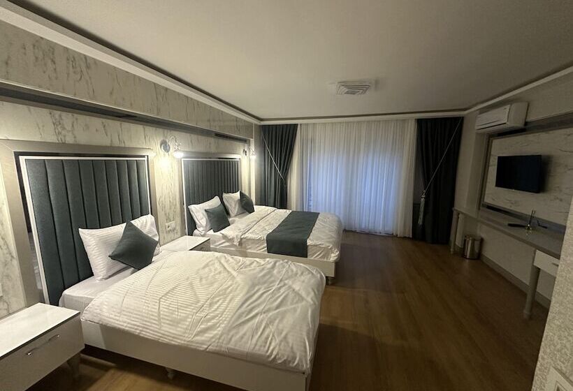 هتل Gazelle Suites