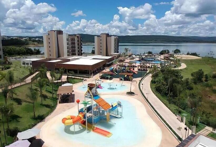 هتل Prive Praias Do Lago Eco Resort