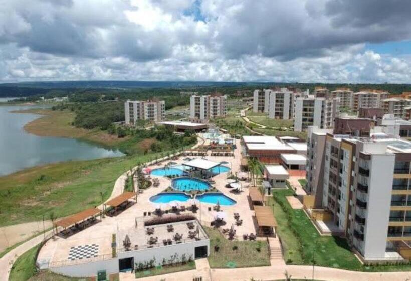 هتل Prive Praias Do Lago Eco Resort