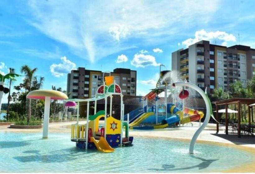 هتل Prive Praias Do Lago Eco Resort