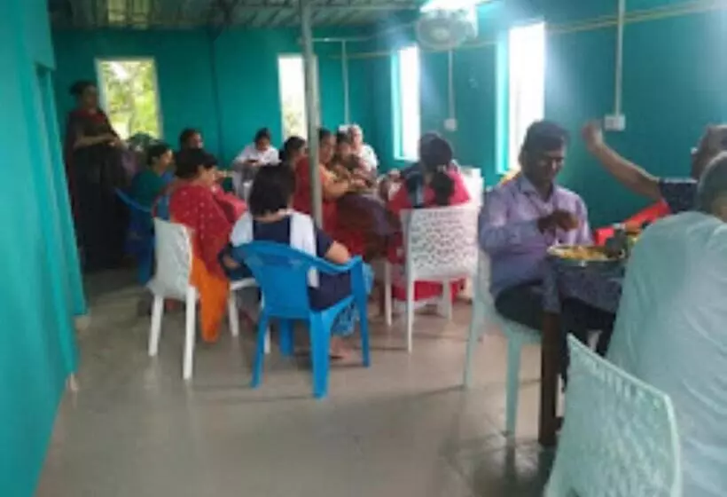 ホテル Pramod Bhawan , Port Blair