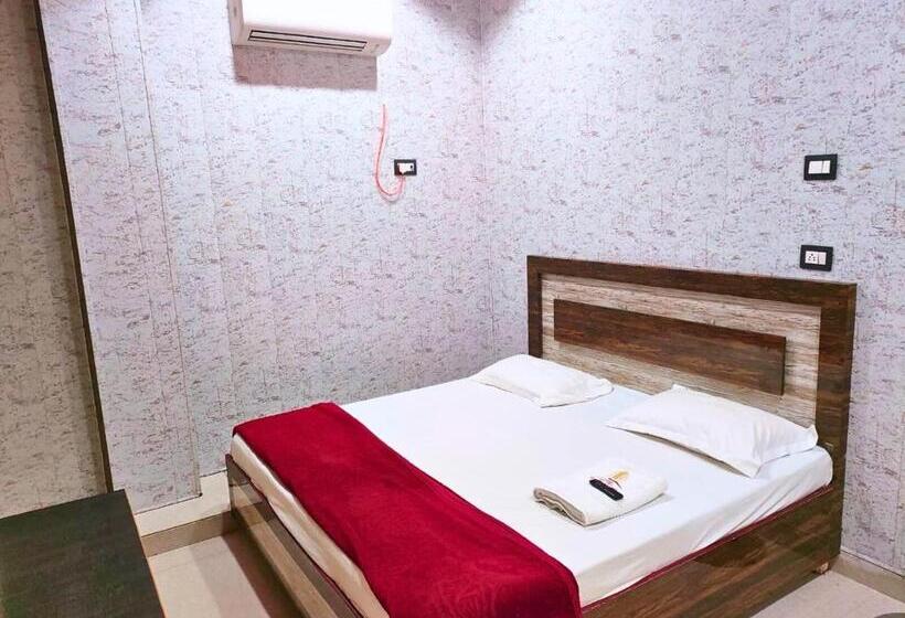 ホテル White Stone, Gonda