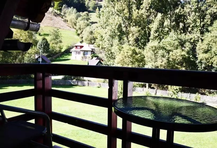 ペンション Casa ștefănuț