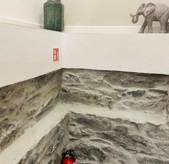 ペンション Cozy House