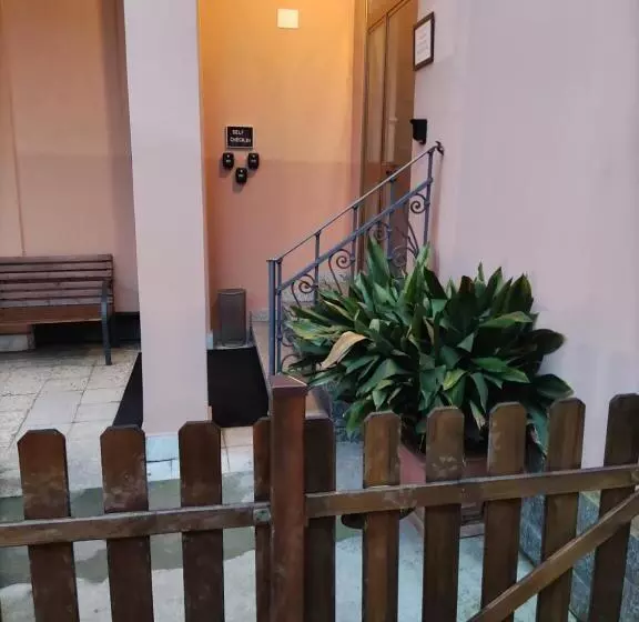 Majatalo Hostal D Annunzio House