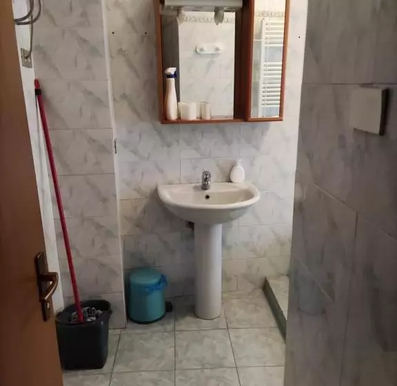 Majatalo Hostal D Annunzio House