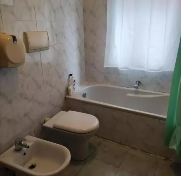 Majatalo Hostal D Annunzio House