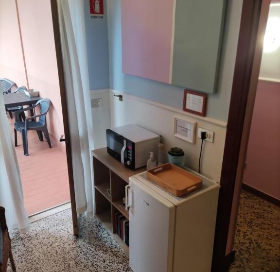 Panzió Hostal D Annunzio House