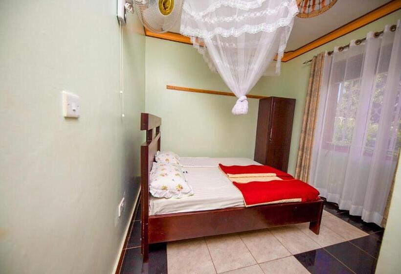 پانسیون De Guest Cave