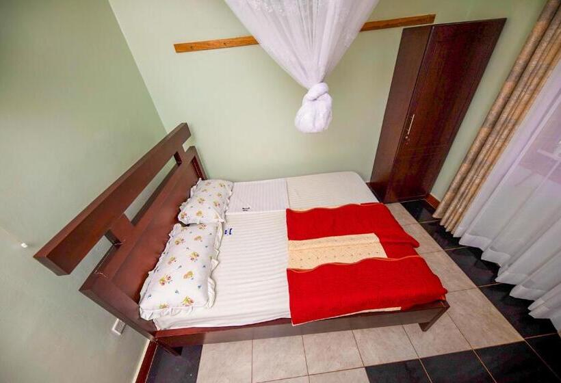 پانسیون De Guest Cave