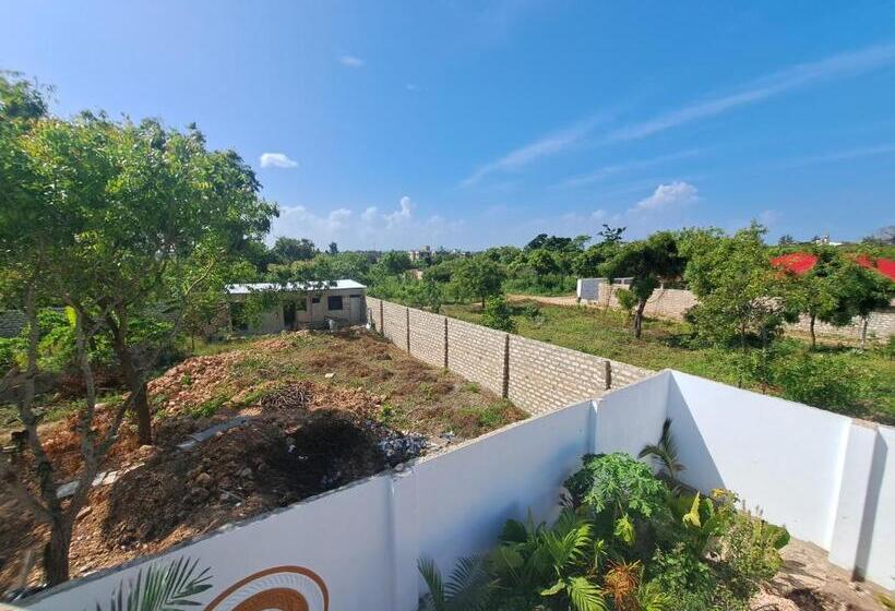 Пансион Diamond Sands Villa