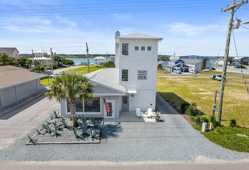 ペンション Guest House Topsail