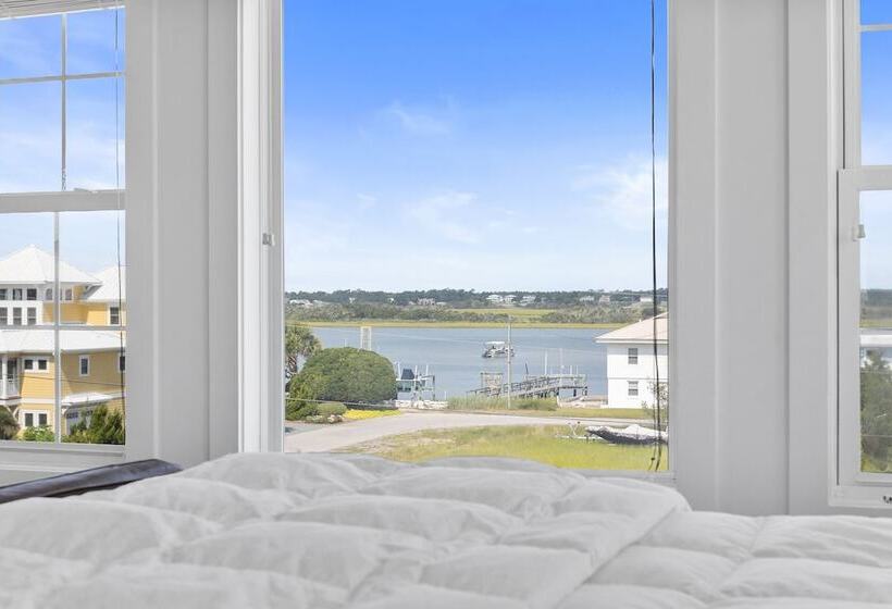 ペンション Guest House Topsail