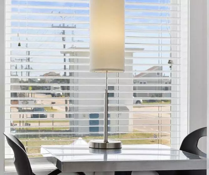 Majatalo Guest House Topsail