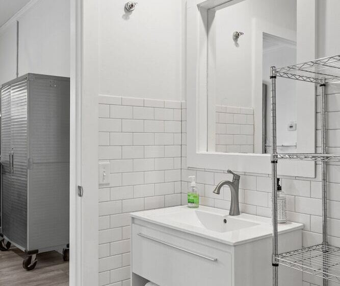 ペンション Guest House Topsail