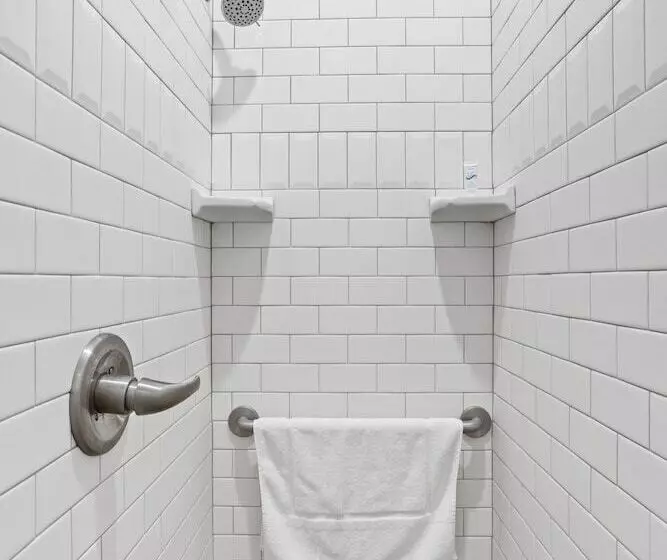 Majatalo Guest House Topsail