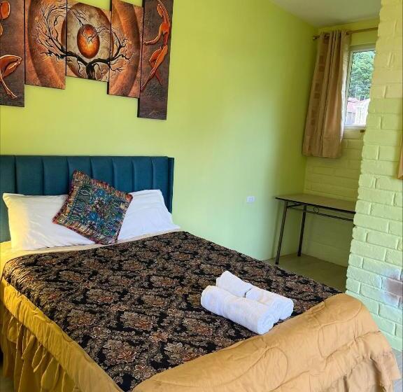 Pensionat Habitación Privada Con Terraza Panorámica, Cocina, Parqueadero