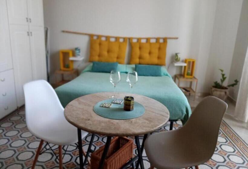 پانسیون Ohana